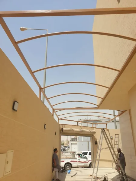 تركيب مظلات متحركة ولكسان يعتمد بشكل أساسي 