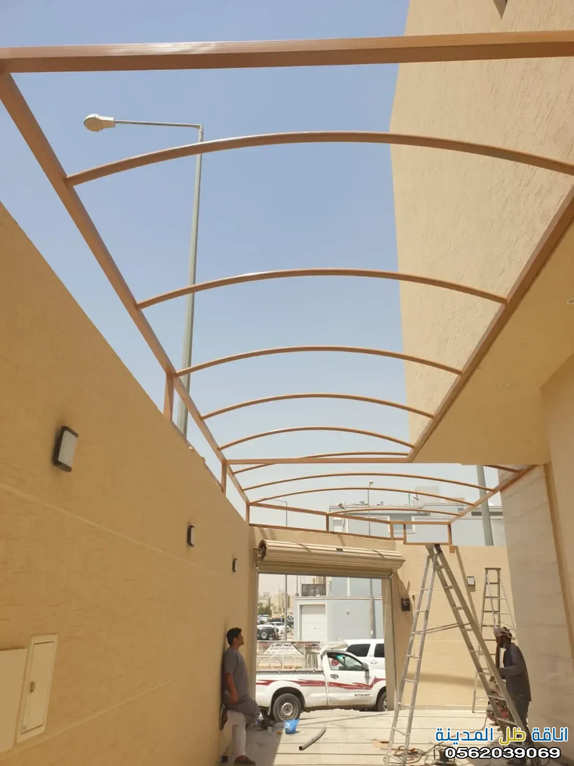 تركيب مظلات متحركة ولكسان يعتمد بشكل أساسي